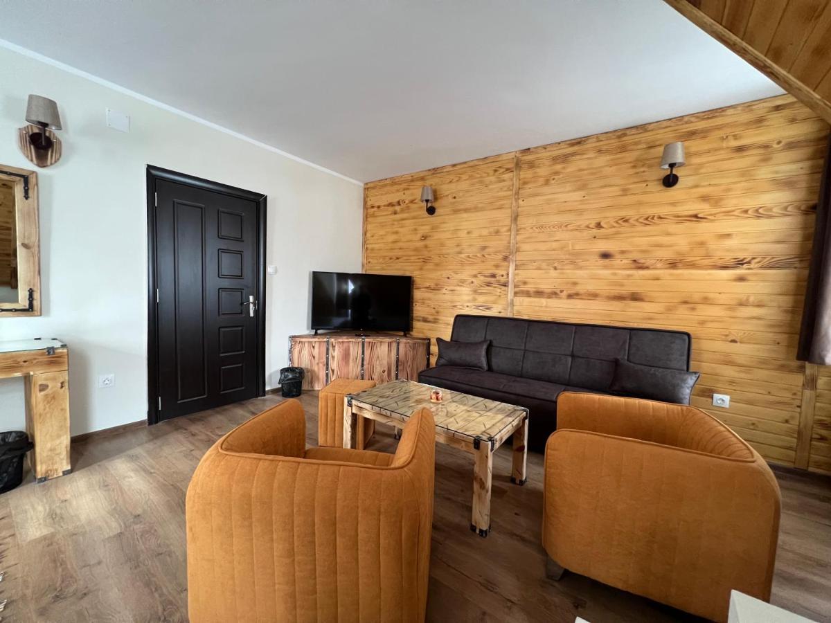 Nicole Hotel & Restaurant Σάμοκοβ Εξωτερικό φωτογραφία